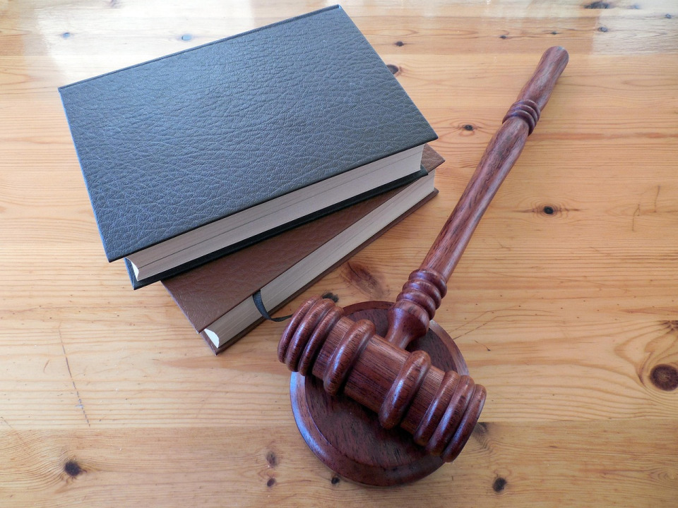 legal books lady justice